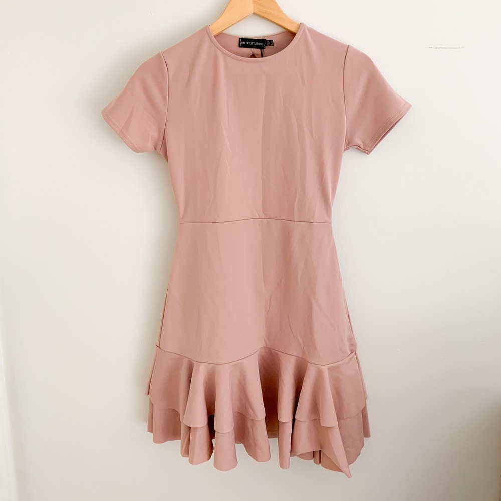 Mauve Pretty Little Thing Criss Cross Back Frill Hem Shift Dress